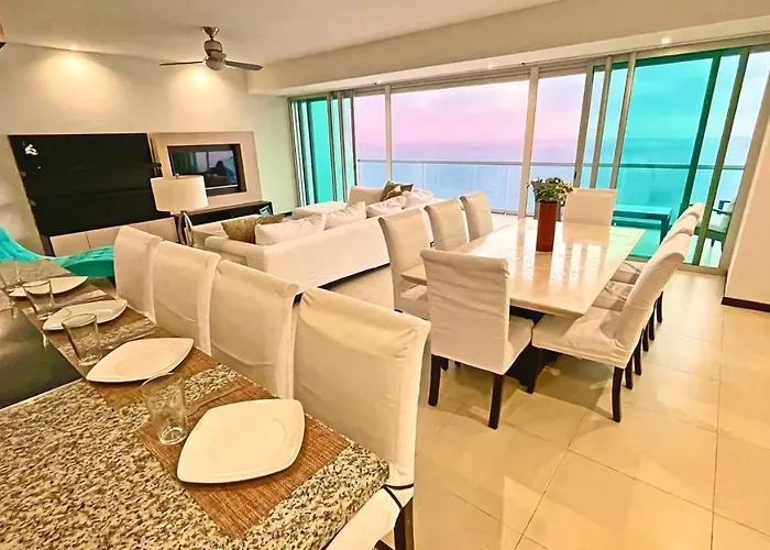 Departamento Peninsula Mazatlan hasta 12 huéspedes